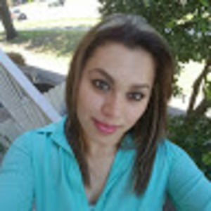 Meet your Posher, Raquel